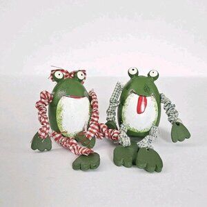 Vtg Folk Art Frog Figurines Fabric Arms & Legs – Set of 2 Country Cottage Décor